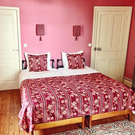 Bed and Breakfast Petit Chateau Le Piot Fleurance Exteriér fotografie