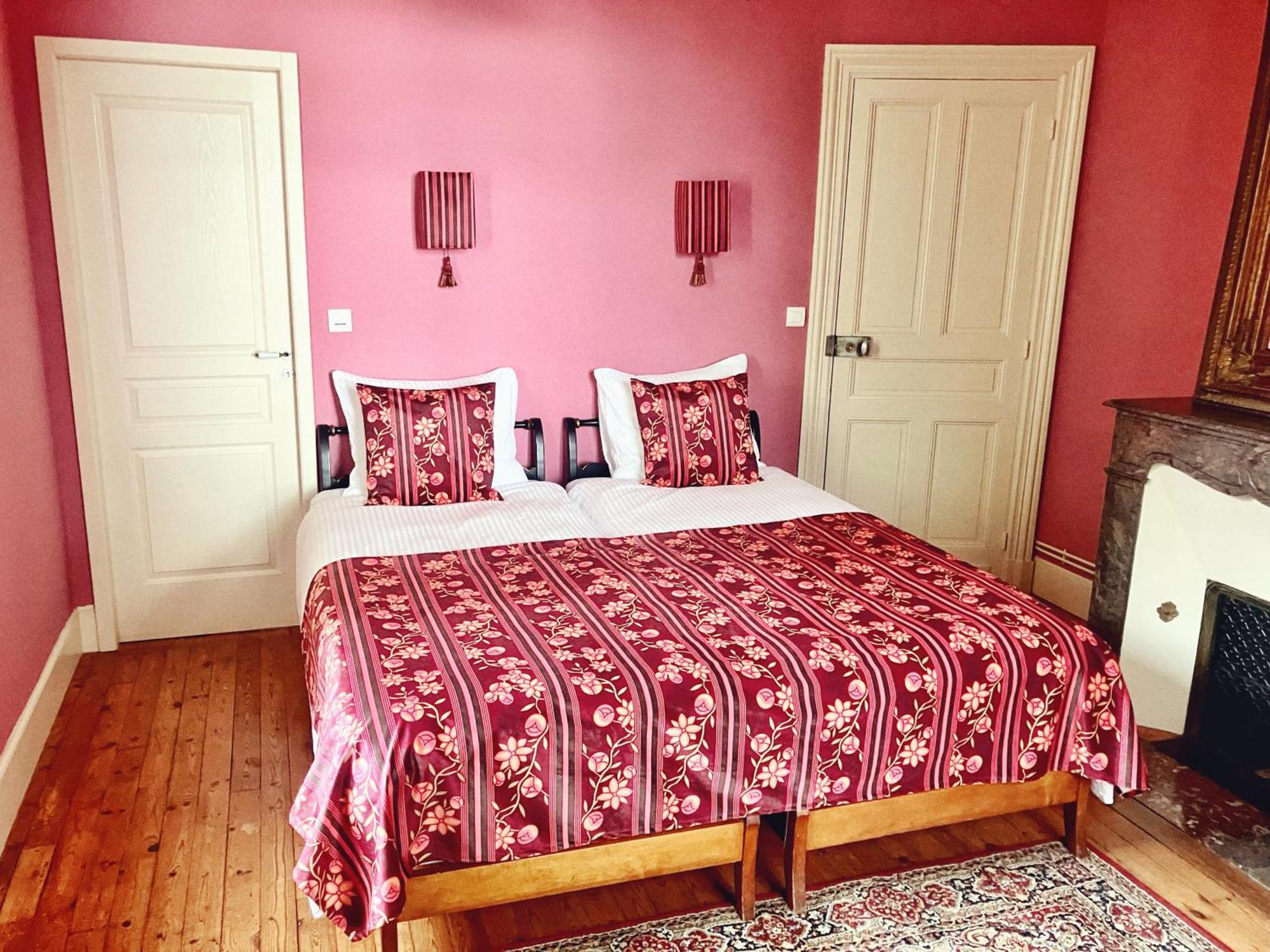 Bed and Breakfast Petit Chateau Le Piot Fleurance Exteriér fotografie