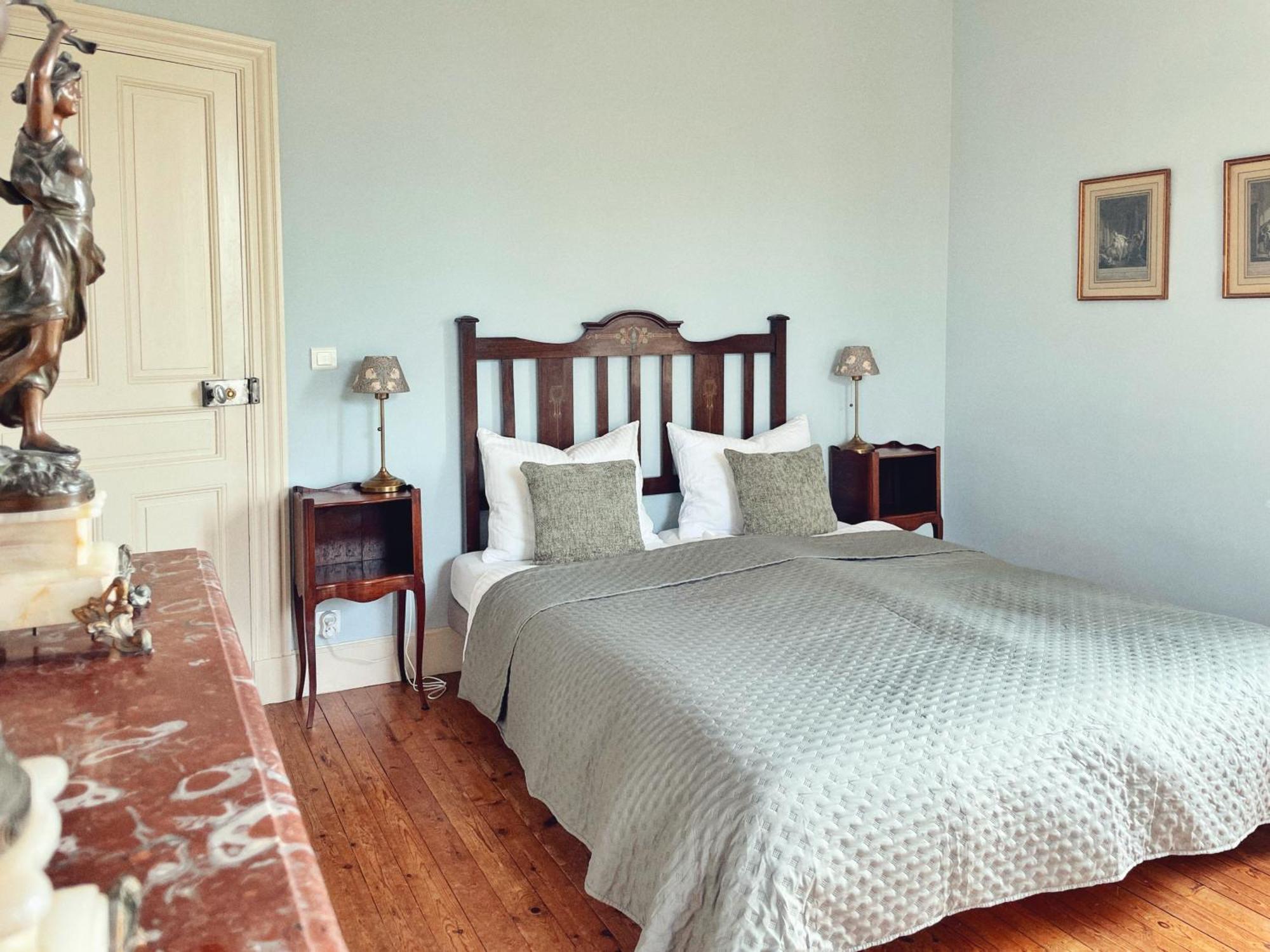 Bed and Breakfast Petit Chateau Le Piot Fleurance Exteriér fotografie